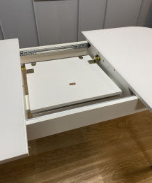 Стол Kenner 1300M раздвижной, стекло глянец