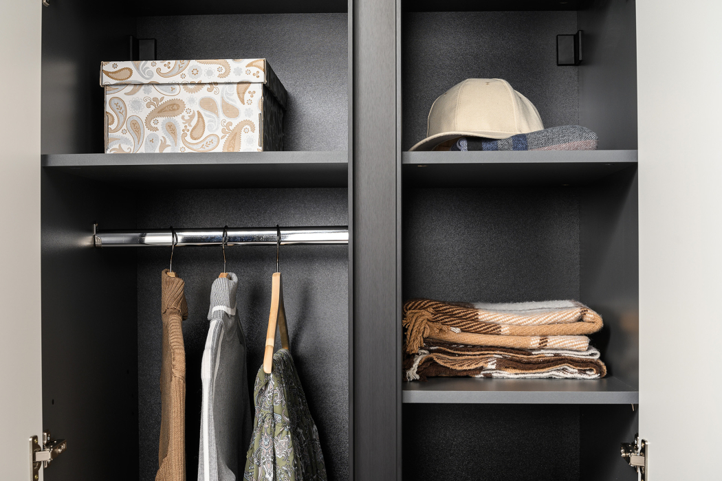 Для одежды, Шкаф двустворчатый Сидней 16.367.02, антрацит, веллюто капучино